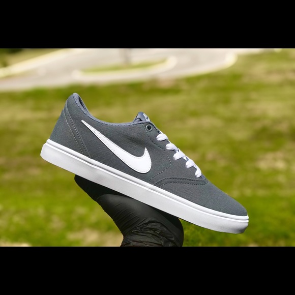 nike sb check solarsoft canvas white